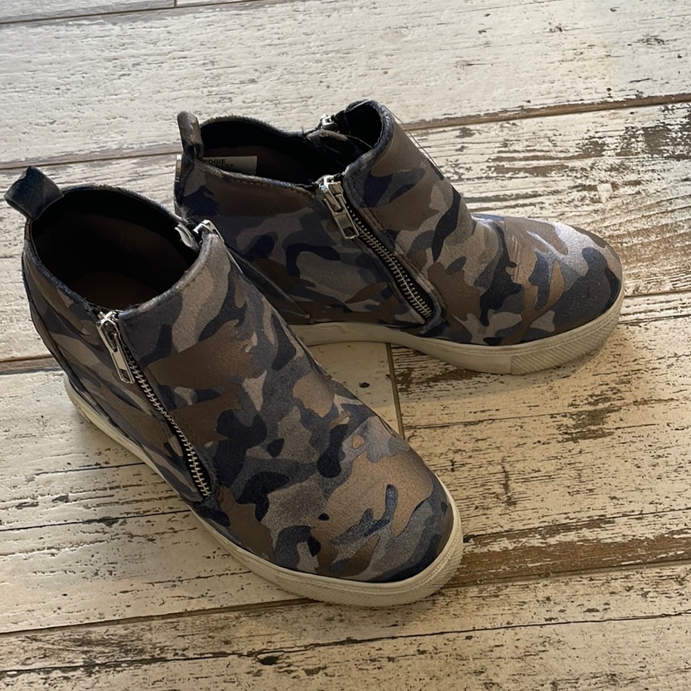 Steve Madden shoes